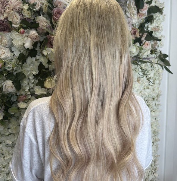 AFTER Hair Extensions Image London Salons