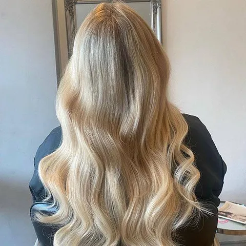 xafter blonde.jpg.pagespeed.gp+jp+pj+ws+js+rj+rp+ri+rm+cp+md+im=20.ic.QOrGXO7KvV The Latest Blonde Hair Trends